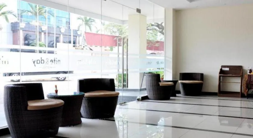 Nite and Day Batam Jodoh Square