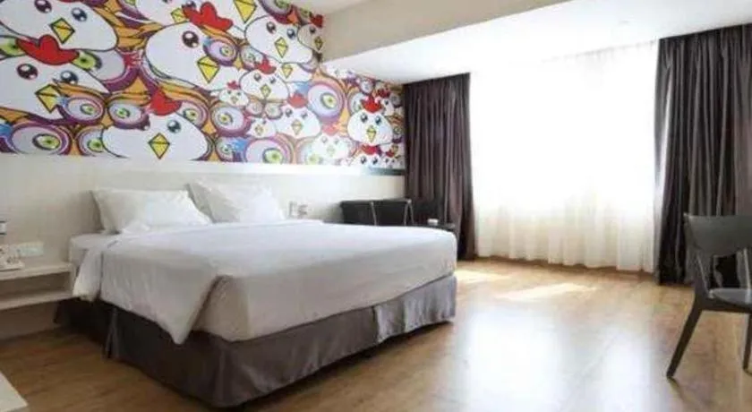 Bed in Nite and Day Batam Jodoh Square