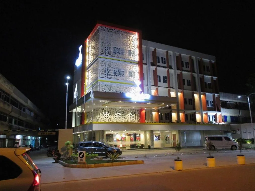 Nite and Day Batam Jodoh Square