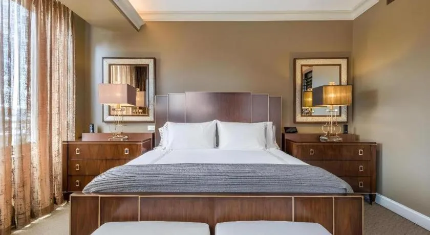 Bed in Curtiss Hotel, Ascend Hotel Collection