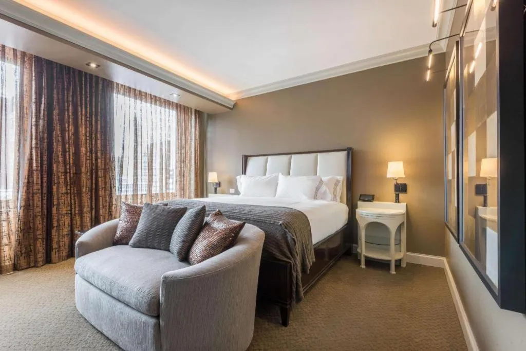 Bed in Curtiss Hotel, Ascend Hotel Collection