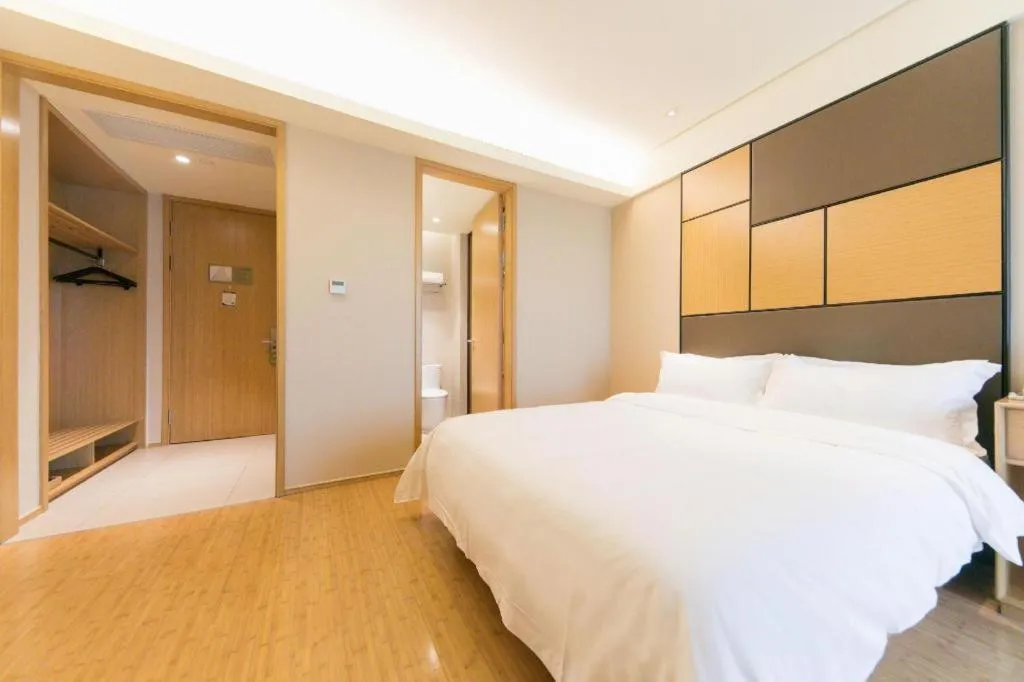 Bed in JI Hotel Shanghai Zhangjiang