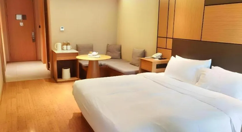 Bed in JI Hotel Shanghai Zhangjiang