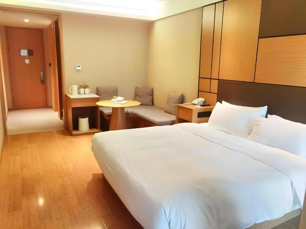 Bed in JI Hotel Shanghai Zhangjiang