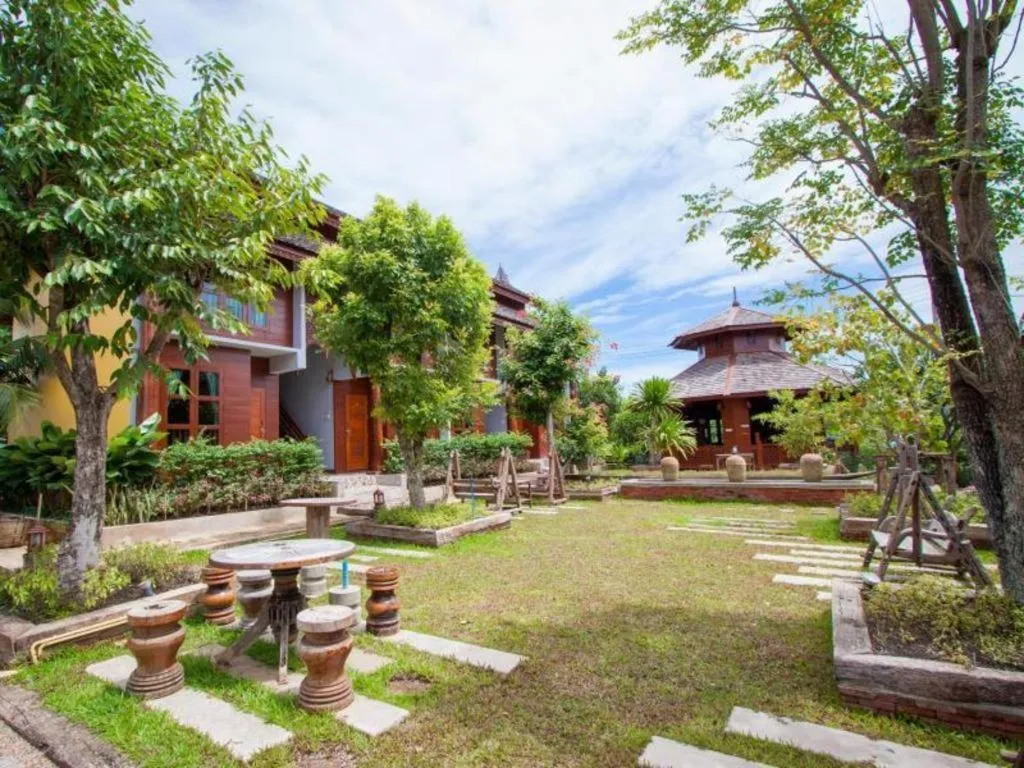 Huan Aumpron Resort