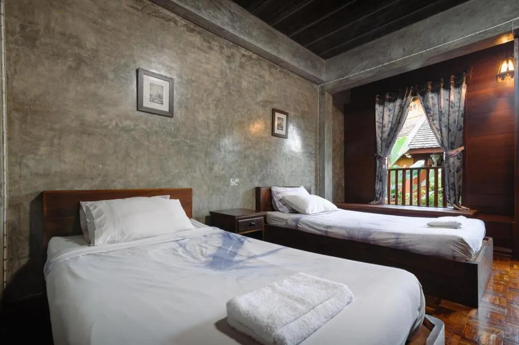 Bed in Huan Aumpron Resort