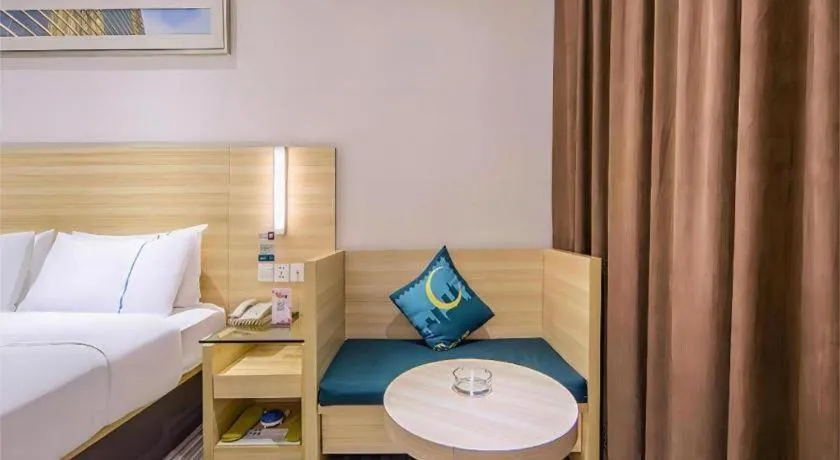 Bed in City Comfort Inn Huangshi City Huangshi Avenue