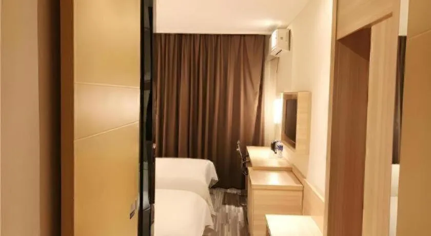 Bed in City Comfort Inn Huangshi City Huangshi Avenue