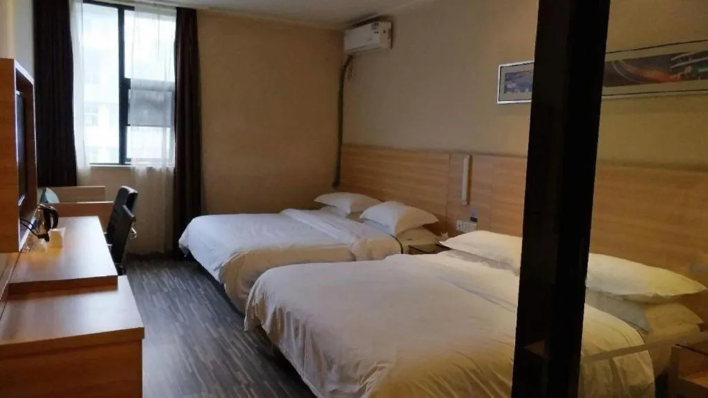 Bed in City Comfort Inn Huangshi City Huangshi Avenue