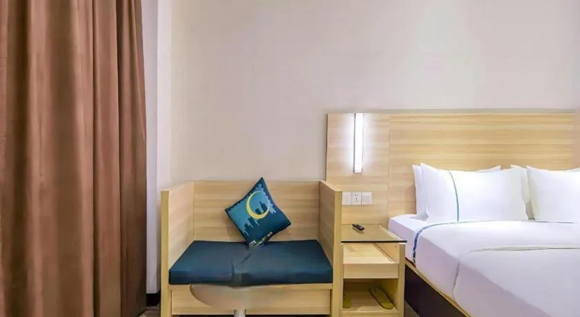 Bed in City Comfort Inn Huangshi City Huangshi Avenue