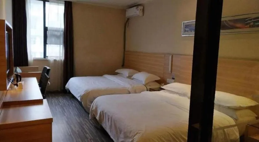 Bed in City Comfort Inn Huangshi City Huangshi Avenue