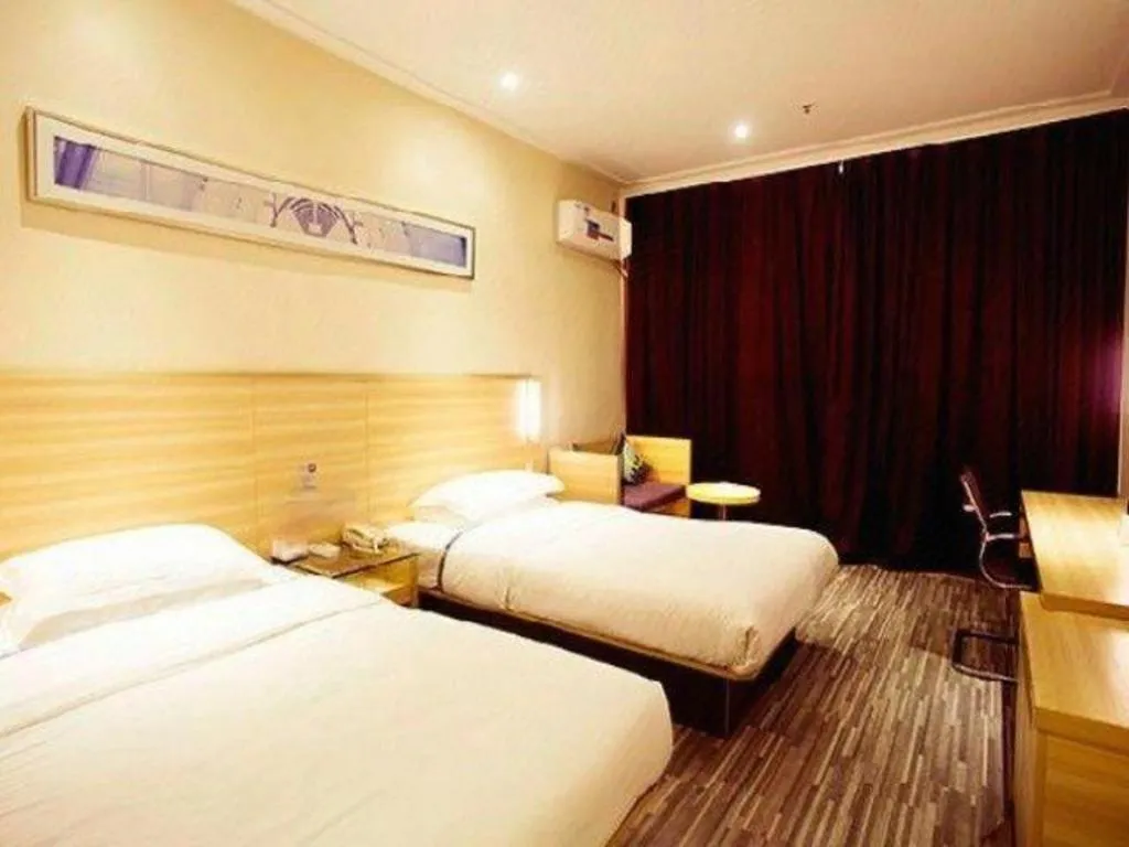 Bed in City Comfort Inn Huangshi City Huangshi Avenue