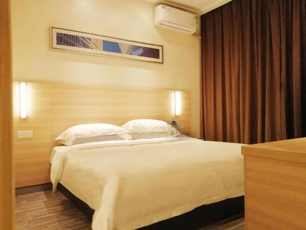 Bed in City Comfort Inn Huangshi City Huangshi Avenue