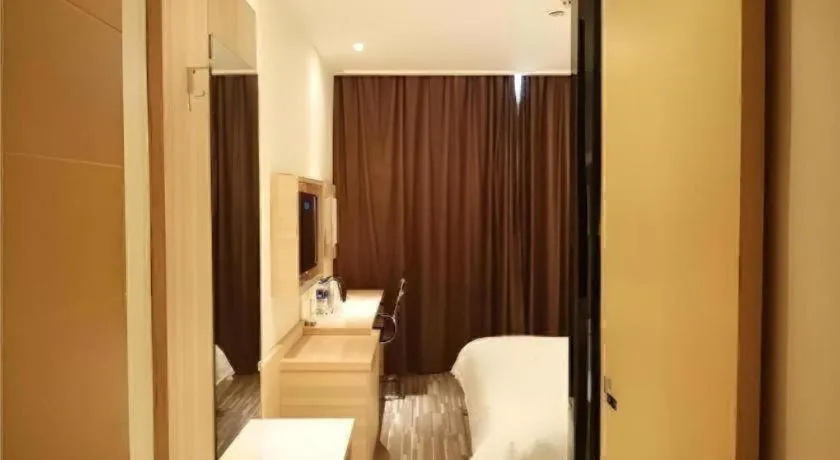 Bed in City Comfort Inn Huangshi City Huangshi Avenue