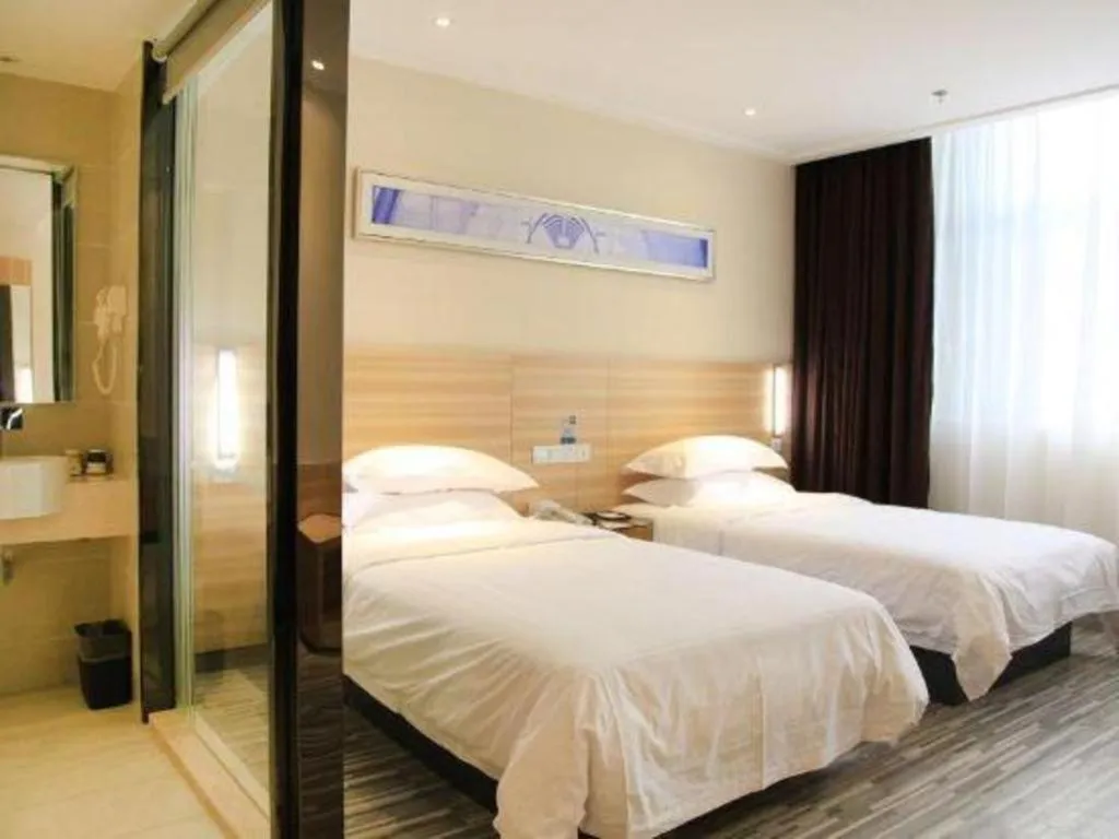 Bed in City Comfort Inn Huangshi City Huangshi Avenue
