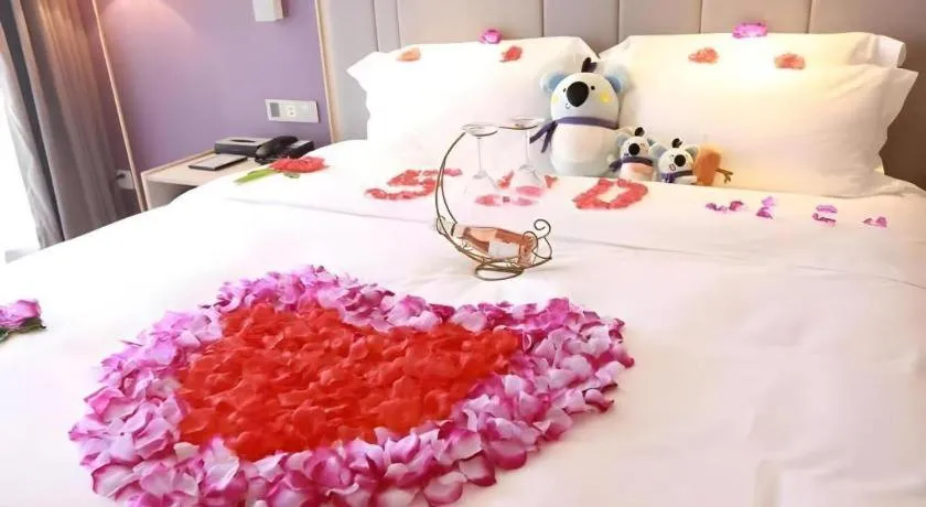 Bed in Lavande Hotels Tianjin Huaming Binhai International Airport