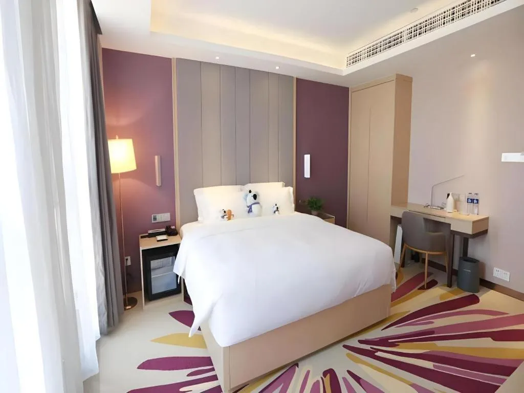 Bed in Lavande Hotels Tianjin Huaming Binhai International Airport