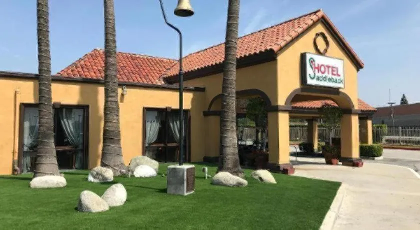 Hotel Saddleback