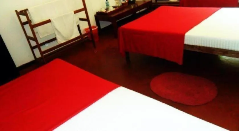 Bed in Mahaweli Regent Hotel