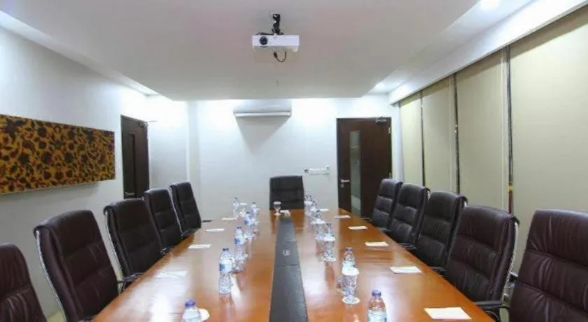 Hotel Urban Falatehan Blok M