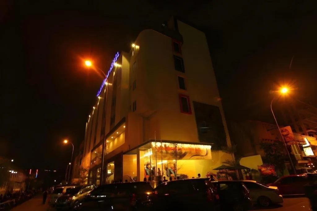 Hotel Urban Falatehan Blok M