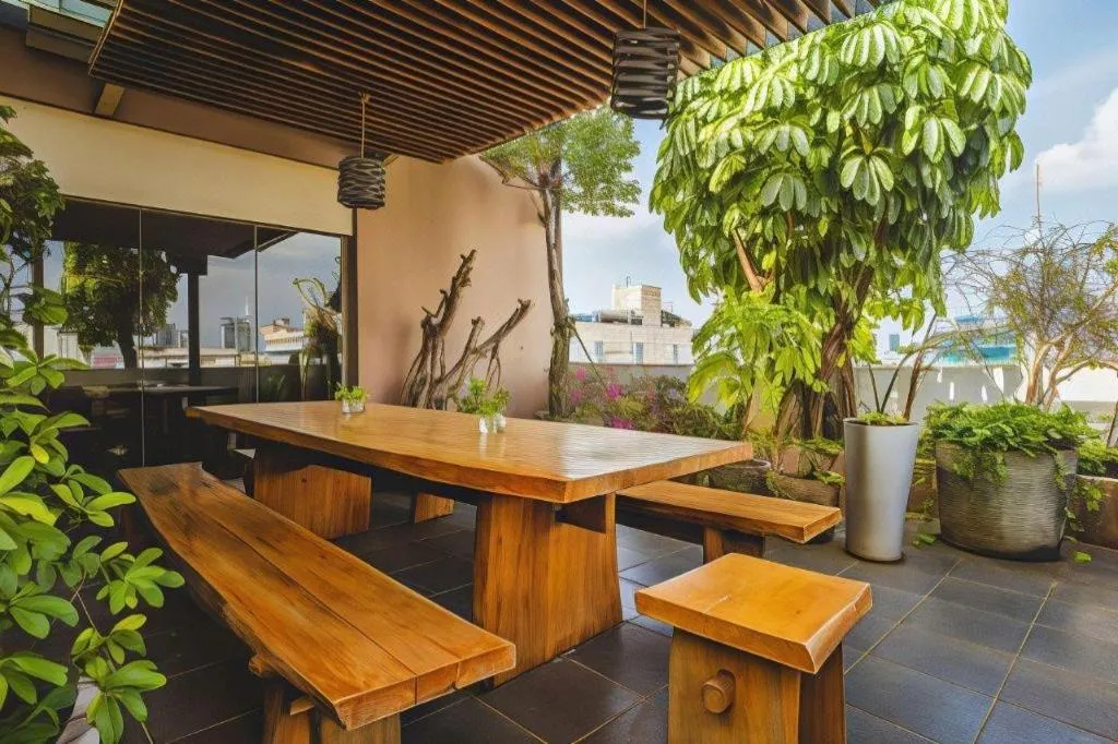 Hotel Urban Falatehan Blok M