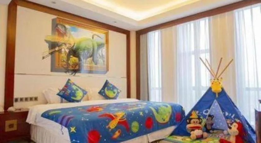 Bed in Dezhou Regal Kangbo Hotel