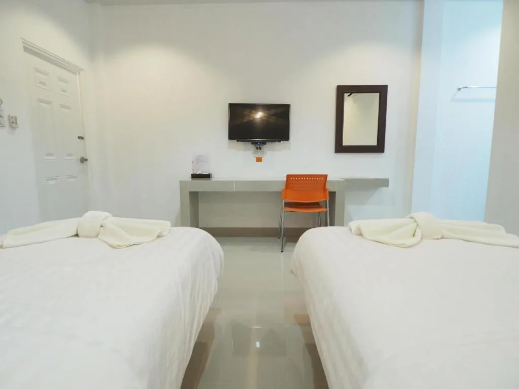 Bed in The Phant Hotel