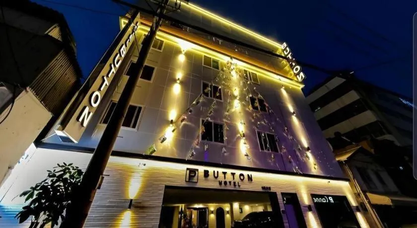 Button Hotel