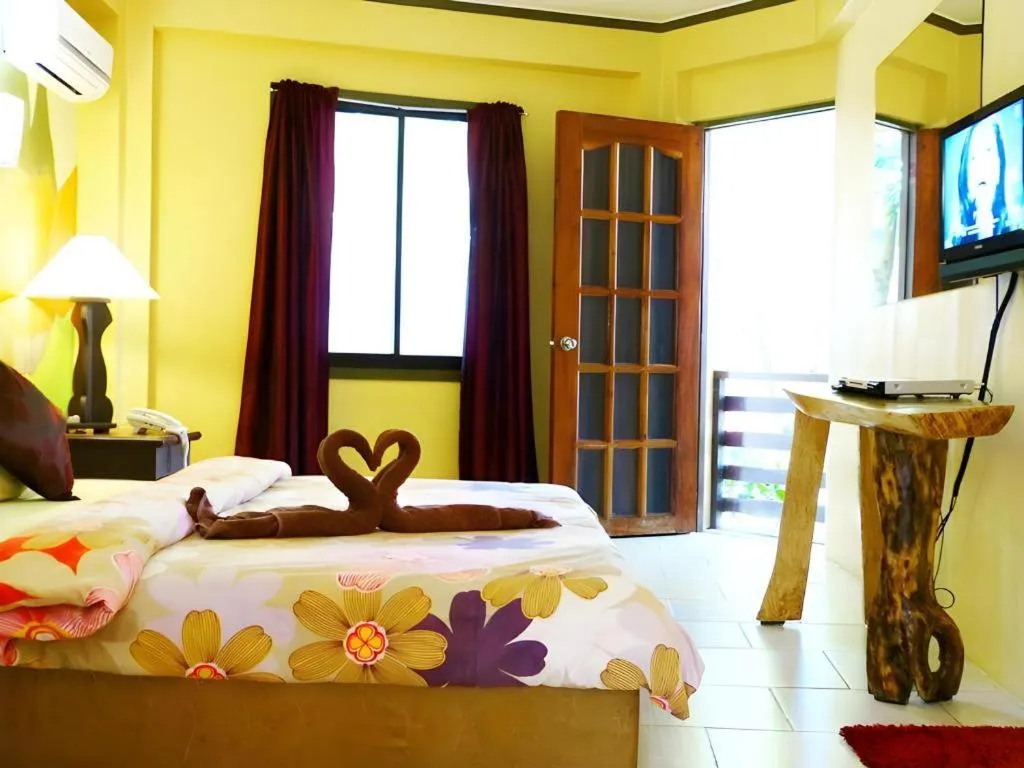 Bed in Alta Cebu Resort