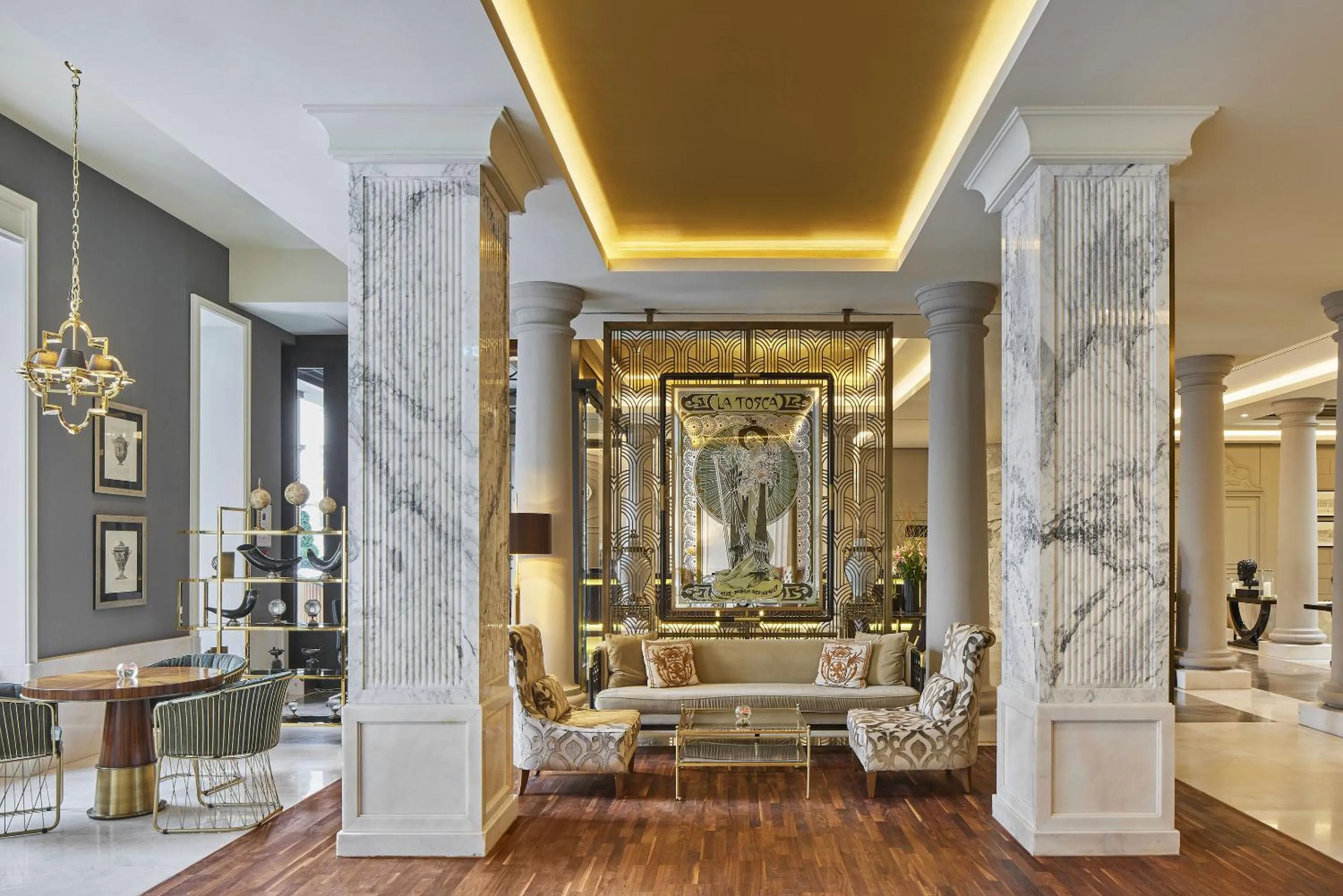 Lobby or reception in TITANIC Gendarmenmarkt Berlin