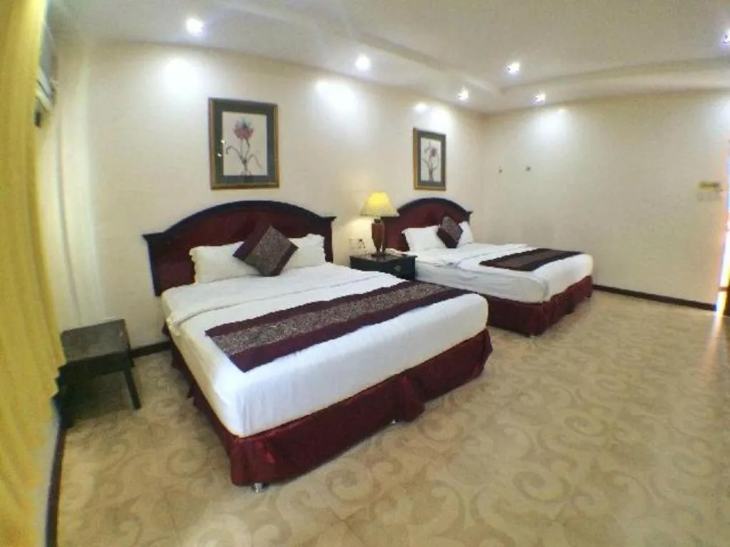 Bed in Cindy Kelly Hotel