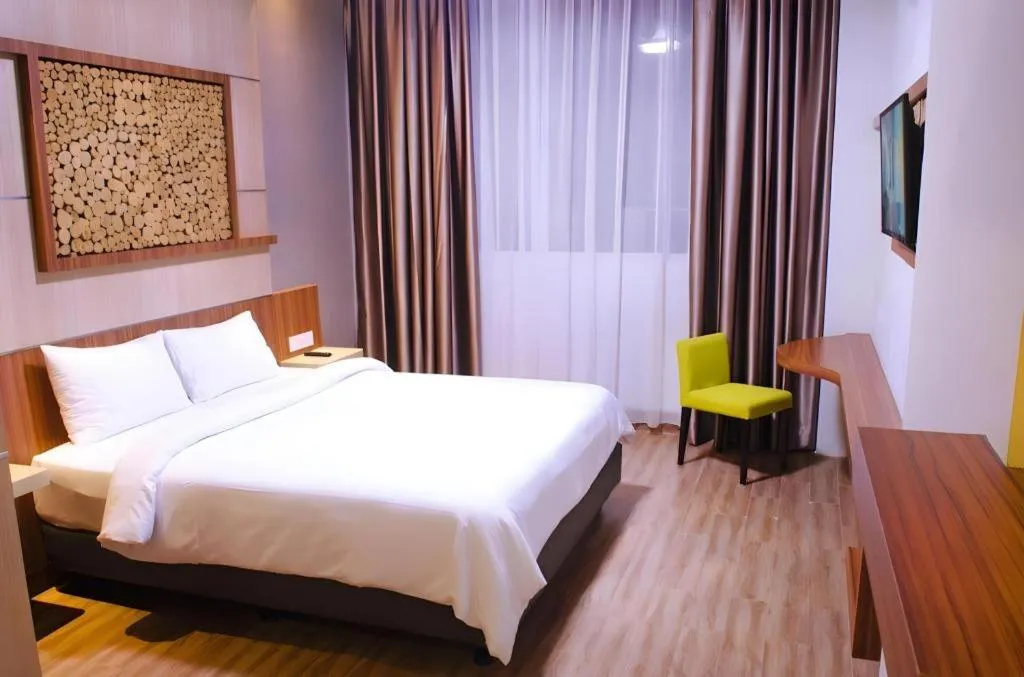 Bed in Ayola First Point Hotel Pekanbaru