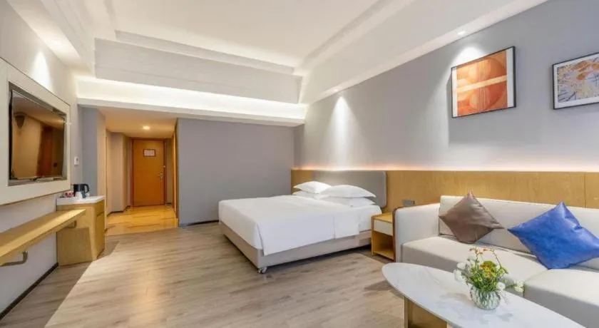 Bed in Country Garden Phoenix Hotel Xinhui Jiangmen