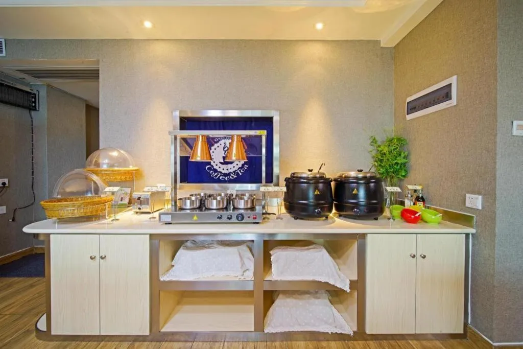 Borrman Hotel Guangzhou Tianhe Tangdong Subway Station Convention and Exhibition Center