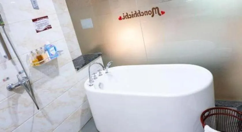 Borrman Hotel Guangzhou Tianhe Tangdong Subway Station Convention and Exhibition Center