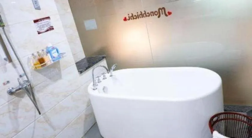 Borrman Hotel Guangzhou Tianhe Tangdong Subway Station Convention and Exhibition Center