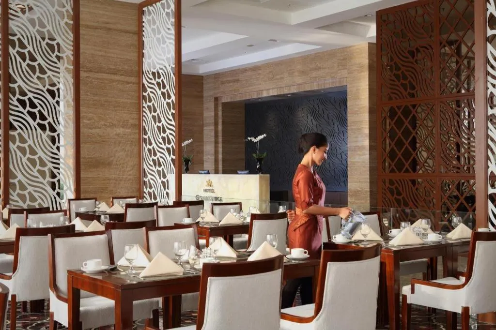 Hotel Grandhika Pemuda