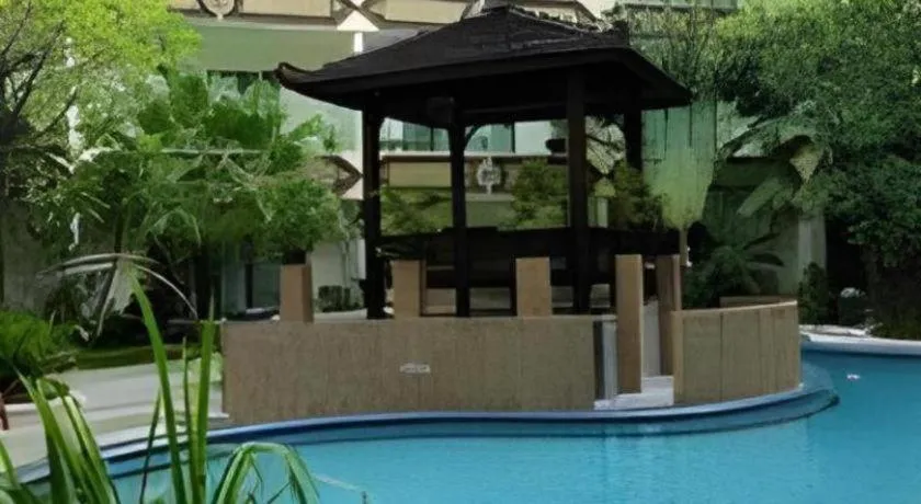 Yusro Hotel Restaurant & Convention