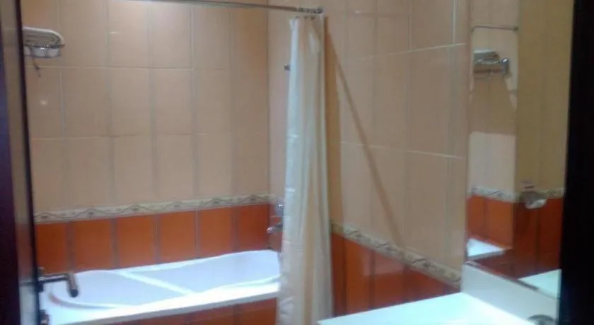 Yusro Hotel Restaurant & Convention