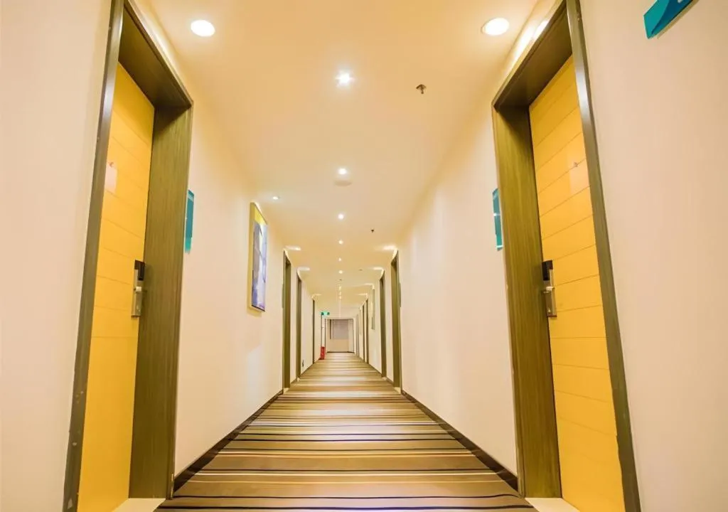 City Comfort Inn Nanning Normal University Mingxiu Metro Station