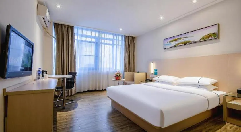 Bed in City Comfort Inn Nanning Normal University Mingxiu Metro Station