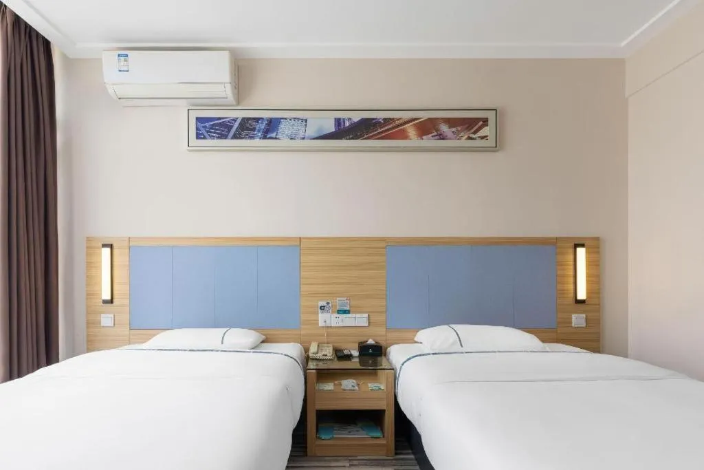 Bed in City Comfort Inn Nanning Normal University Mingxiu Metro Station