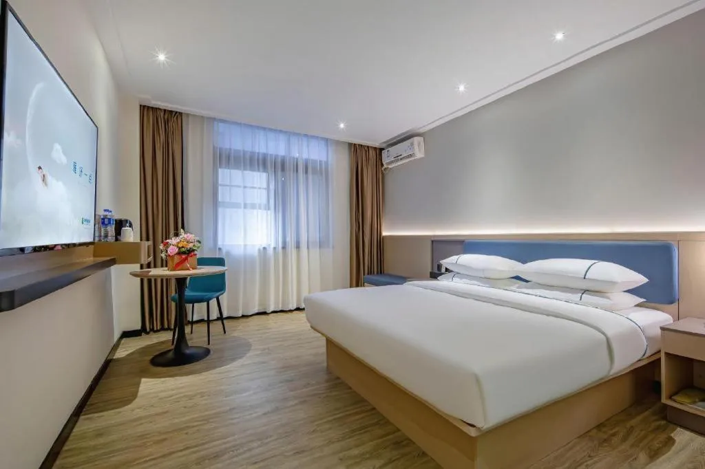 Bed in City Comfort Inn Nanning Normal University Mingxiu Metro Station