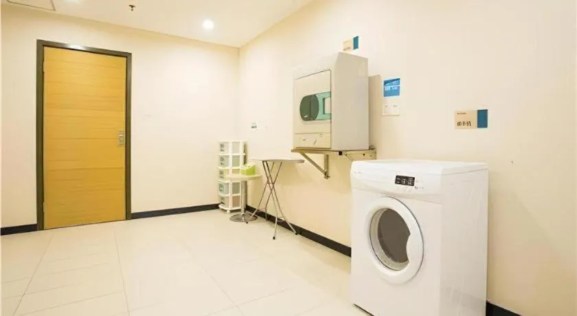 City Comfort Inn Nanning Normal University Mingxiu Metro Station