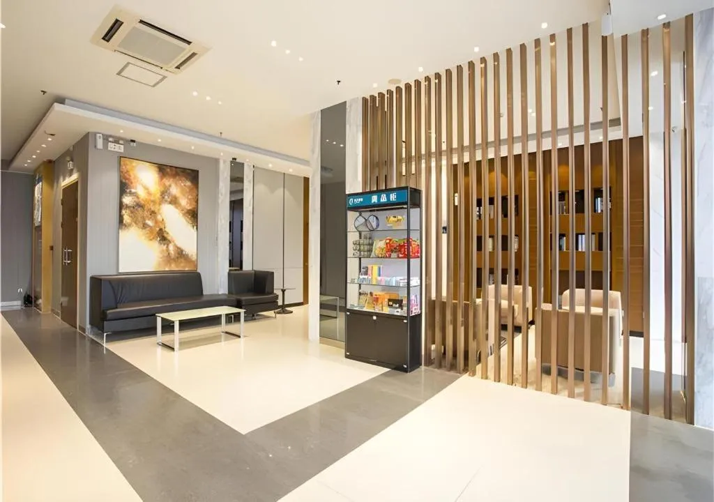 City Comfort Inn Nanning Normal University Mingxiu Metro Station