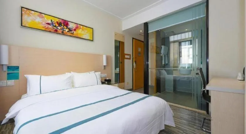 Bed in City Comfort Inn Nanning Normal University Mingxiu Metro Station