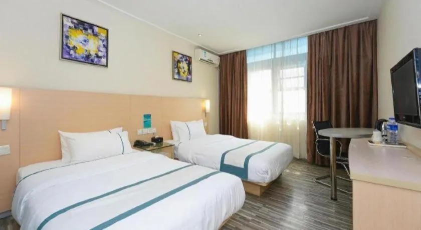 Bed in City Comfort Inn Nanning Normal University Mingxiu Metro Station