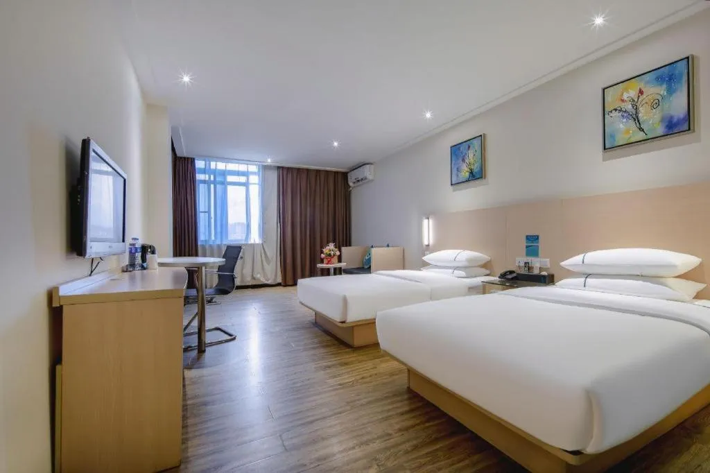 Bed in City Comfort Inn Nanning Normal University Mingxiu Metro Station