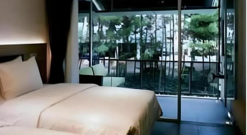 Bed in Bumi Bandhawa Hotel